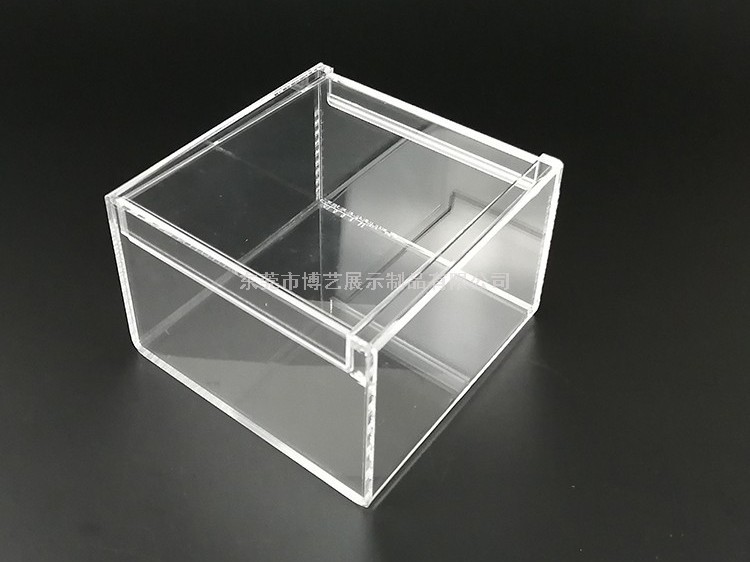 一個(gè)合格的亞克力透明盒子怎樣制作才符合要求？